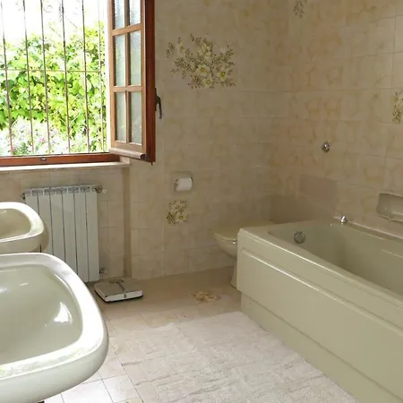 Elisa Bed & Breakfast