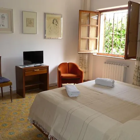 Bed & Breakfast Elisa Quartu SantʼElena